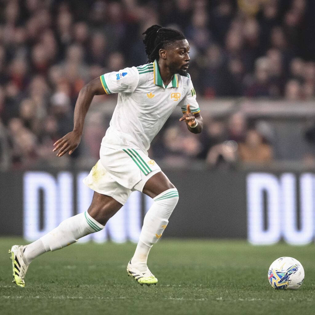 IMG_6576-1024x1024 روما يخسر أمام جنوى دي روسي ضمن الجولة 28