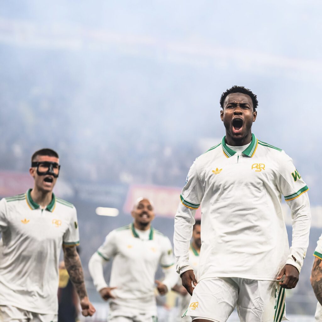 IMG_6585-1024x1024 روما يخسر أمام جنوى دي روسي ضمن الجولة 28