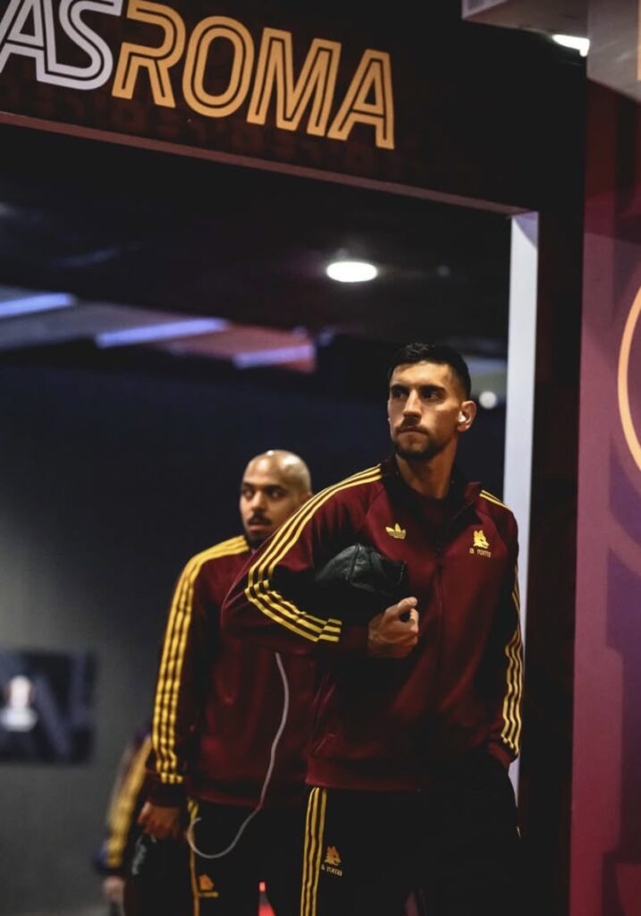 IMG_6865-717x1024 روما يغادر بطولة الدوري الأوروبي