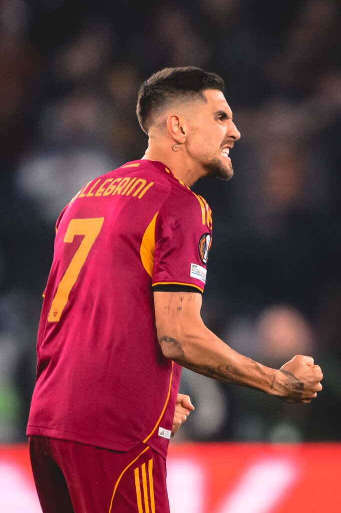 IMG_6875-681x1024 روما يغادر بطولة الدوري الأوروبي