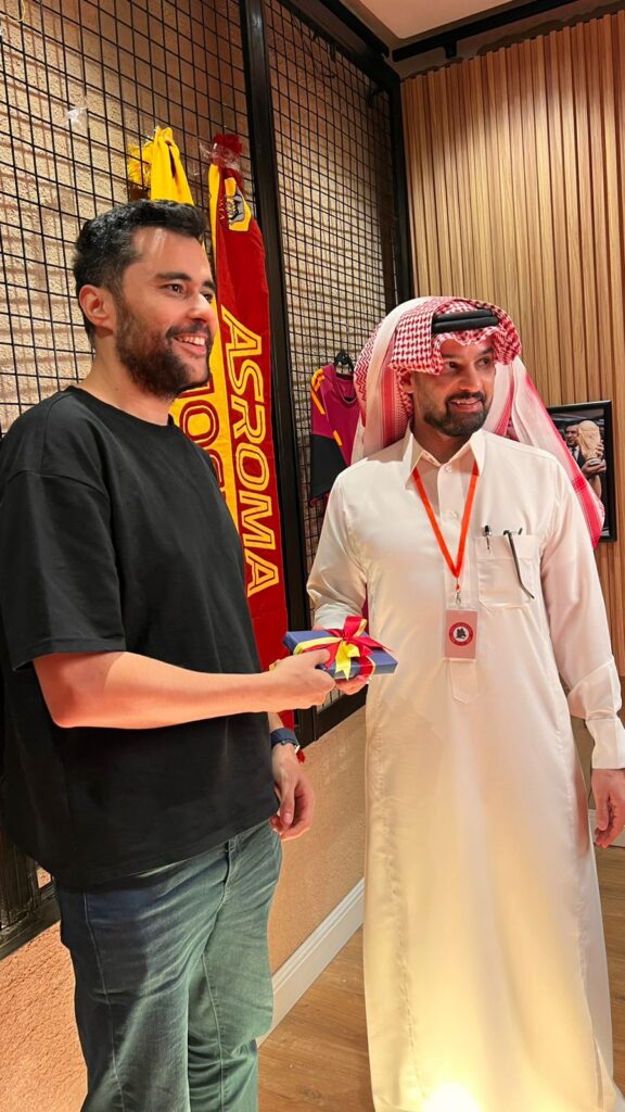 2d1d8730-1d72-47a5-9249-d68676b71c46-576x1024 رابطة روما العالم العربي في ضيافة فيلم وثائقي
